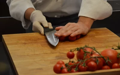 איך לבחור ספק קייטרינג מוסדי?